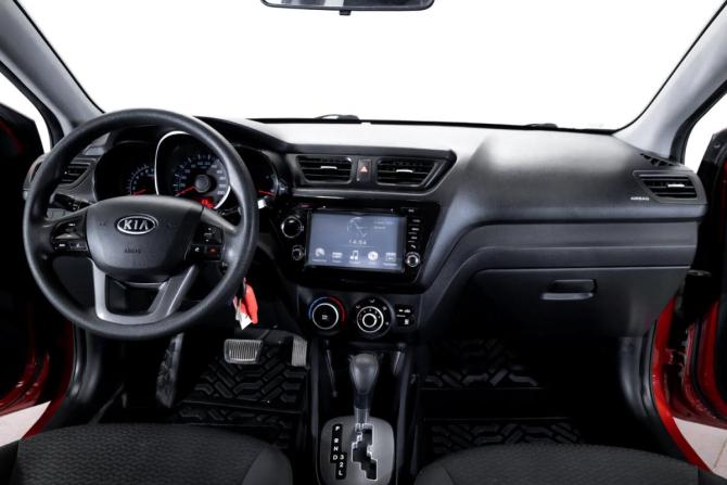 Kia Rio III с пробегом 2012 года, цена 949 000 рублей, 130670 км, седан, Автокод Объявления
