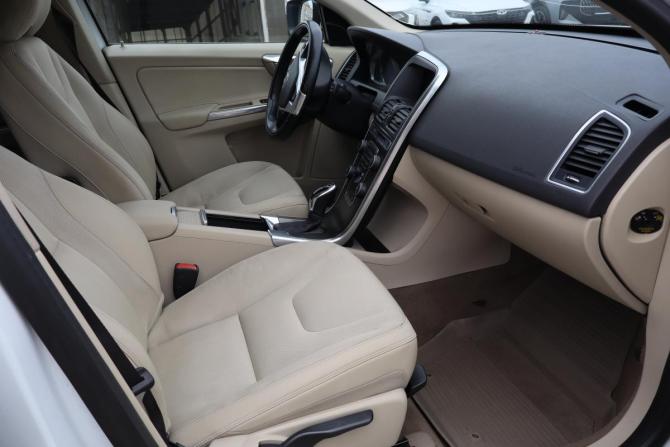 Volvo XC60 I Рестайлинг с пробегом 2013 года, цена 1 399 000 рублей, 251000 км, внедорожник, Автокод Объявления