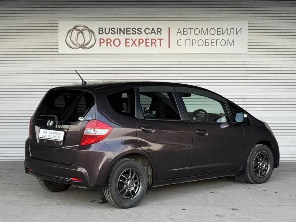 Honda Fit II с пробегом 2012 года, цена 795 000 рублей, 151116 км, хэтчбек, Автокод Объявления