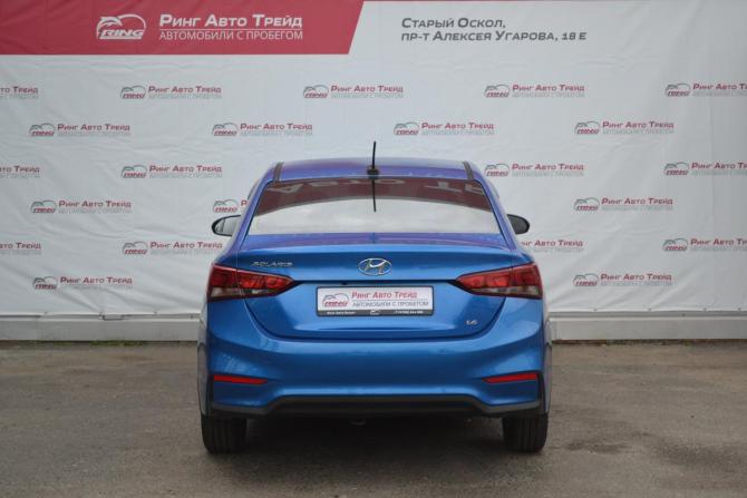 Hyundai Solaris II с пробегом 2017 года, цена 1 300 000 рублей, 105200 км, седан, Автокод Объявления