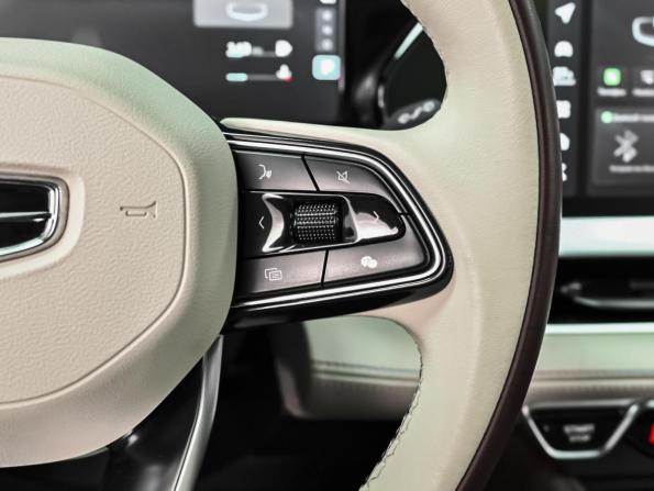 Geely Monjaro I с пробегом 2023 года, цена 3 372 000 рублей, 69552 км, внедорожник, Автокод Объявления