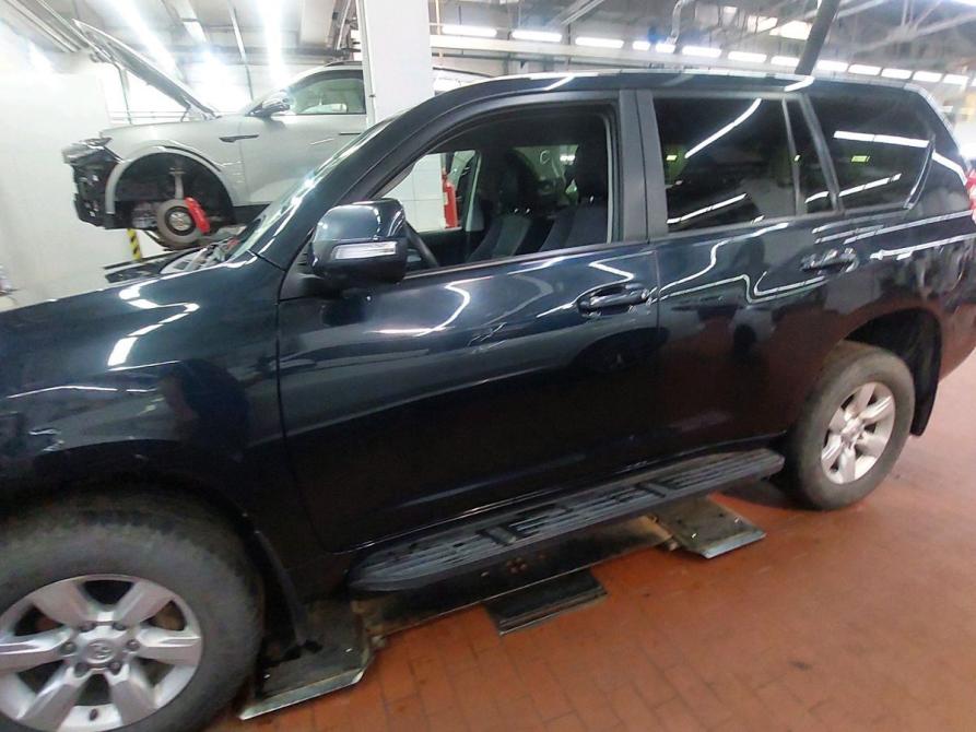 Toyota Land Cruiser Prado 150 Series Рестайлинг 1 Москва  - изображение 1