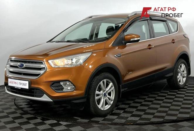Ford Kuga II Рестайлинг с пробегом 2018 года, цена 1 690 000 рублей, 139760 км, внедорожник, Автокод Объявления
