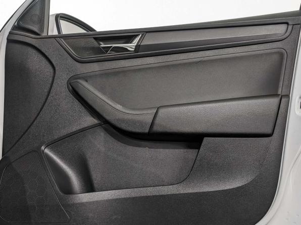 Skoda Rapid II с пробегом 2021 года, цена 1 170 000 рублей, 183590 км, лифтбек, Автокод Объявления