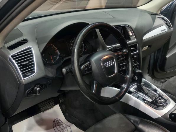 Audi Q5 I (8R) с пробегом 2011 года, цена 1 150 000 рублей, 318039 км, внедорожник, Автокод Объявления
