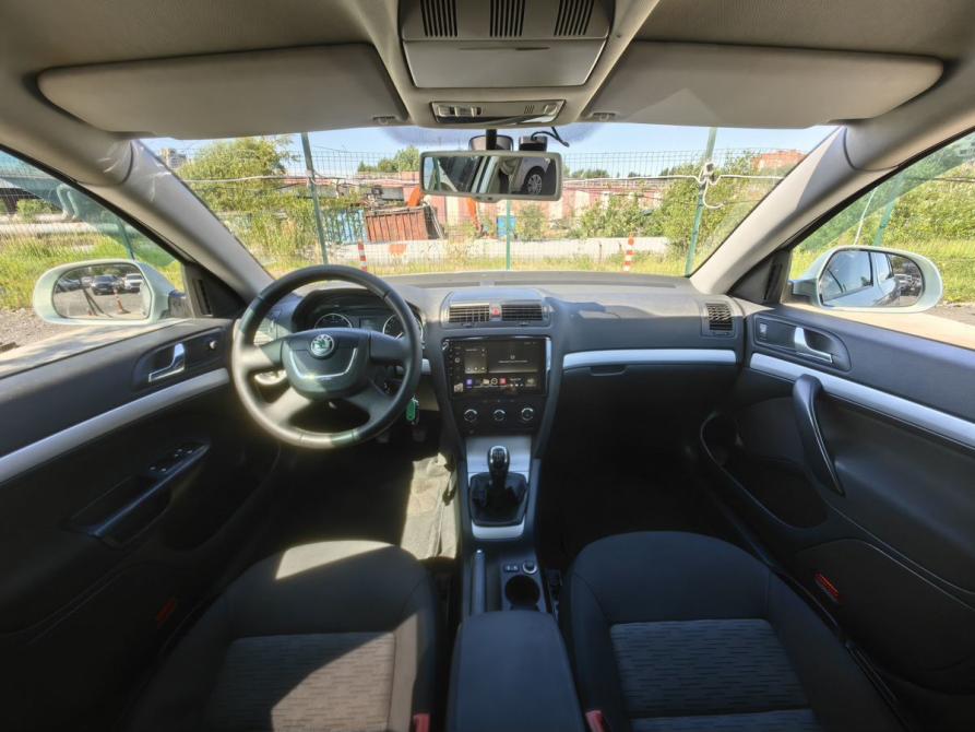 Skoda Octavia II (A5) Рестайлинг Санкт-Петербург  - изображение 10