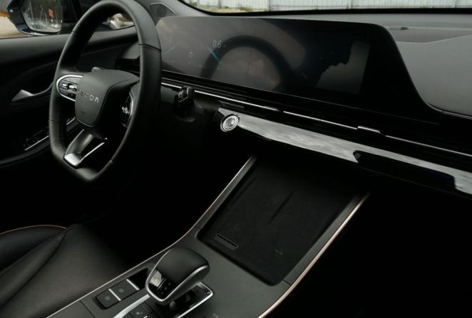 Omoda C5 I Рестайлинг с пробегом 2024 года, цена 2 150 000 рублей, 5002 км, внедорожник, Автокод Объявления