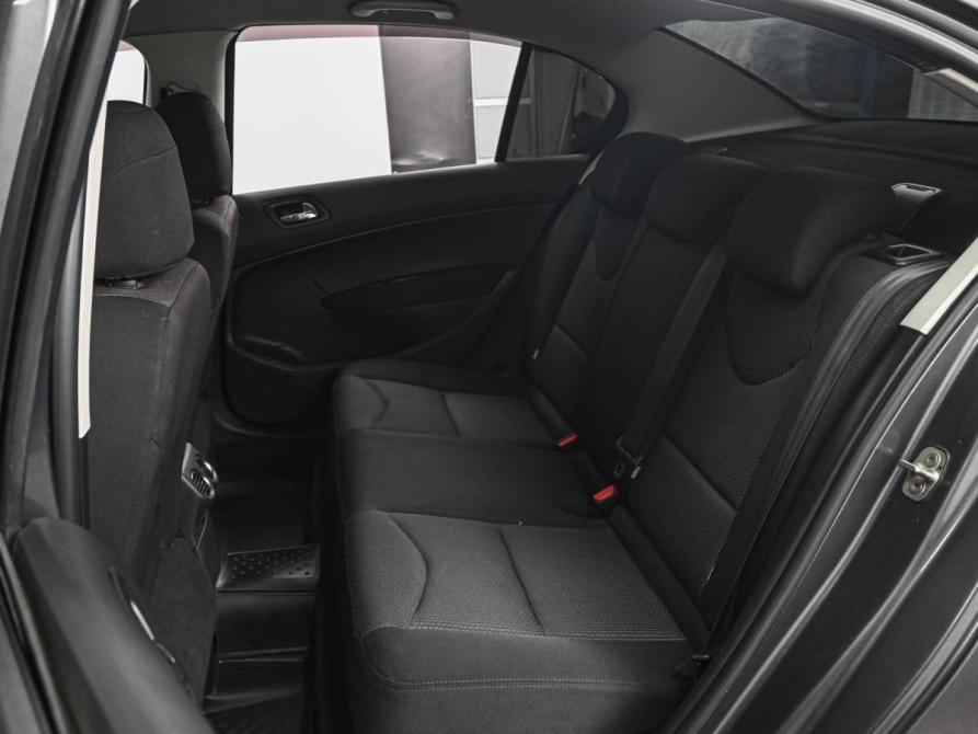 Peugeot 408 I Ставрополь  - изображение 9