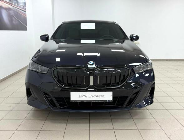 BMW 5 серии VIII (G60/G61/G68) с пробегом 2024 года, цена 7 895 000 рублей, 17358 км, седан, Автокод Объявления