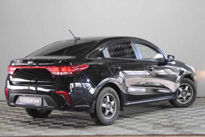 Kia Rio IV с пробегом 2018 года, цена 1 100 000 рублей, 236356 км, седан, Автокод Объявления