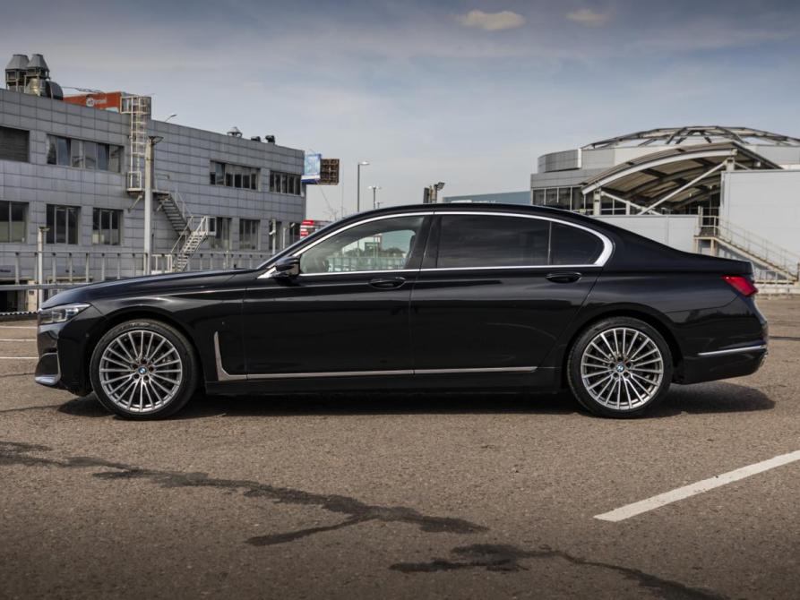 BMW 7 серии VI (G11/G12) Рестайлинг Москва  - изображение 10