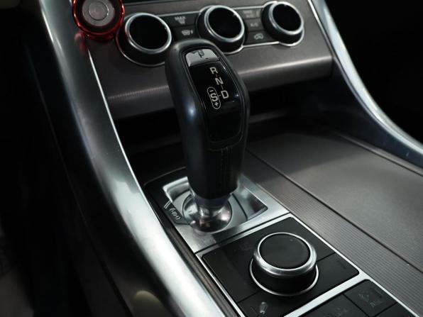 Land Rover Range Rover Sport II с пробегом 2015 года, цена 2 880 000 рублей, 249723 км, внедорожник, Автокод Объявления