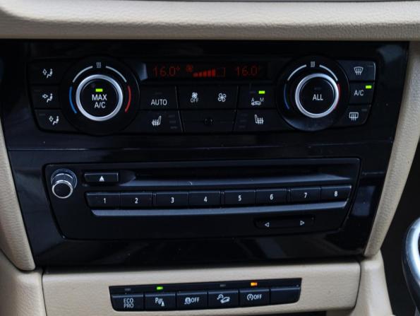BMW X1 I (E84) Рестайлинг с пробегом 2013 года, цена 1 257 000 рублей, 208398 км, внедорожник, Автокод Объявления