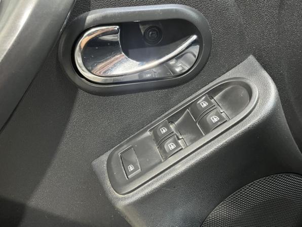 Renault Duster I Рестайлинг с пробегом 2015 года, цена 1 258 000 рублей, 135250 км, внедорожник, Автокод Объявления