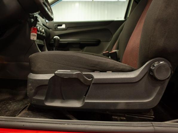 Ford Focus II с пробегом 2006 года, цена 420 000 рублей, 259952 км, хэтчбек, Автокод Объявления