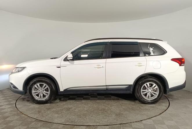 Mitsubishi Outlander III Рестайлинг 3 с пробегом 2019 года, цена 2 096 000 рублей, 154762 км, внедорожник, Автокод Объявления