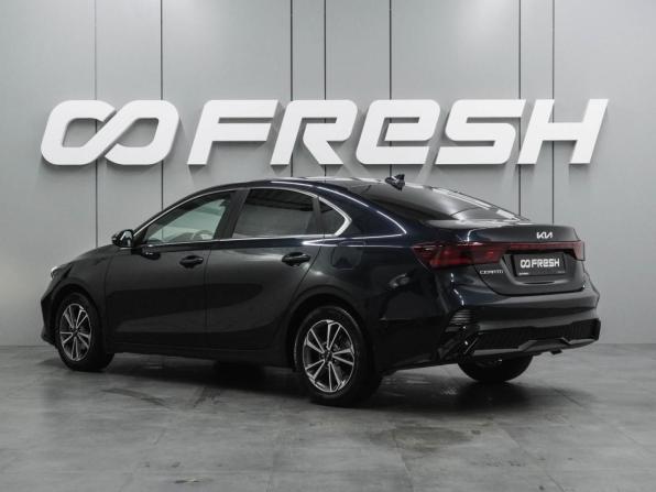 Kia Cerato IV Рестайлинг с пробегом 2022 года, цена 2 419 000 рублей, 68553 км, седан, Автокод Объявления