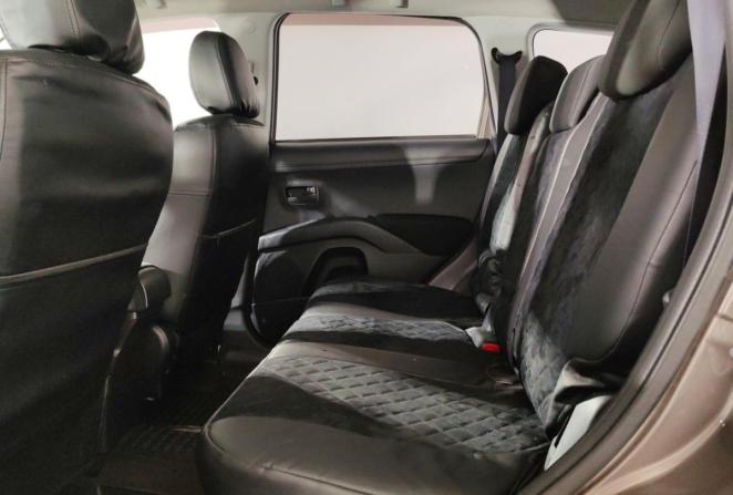 Mitsubishi Outlander II Рестайлинг с пробегом 2011 года, цена 1 150 000 рублей, 180000 км, внедорожник, Автокод Объявления