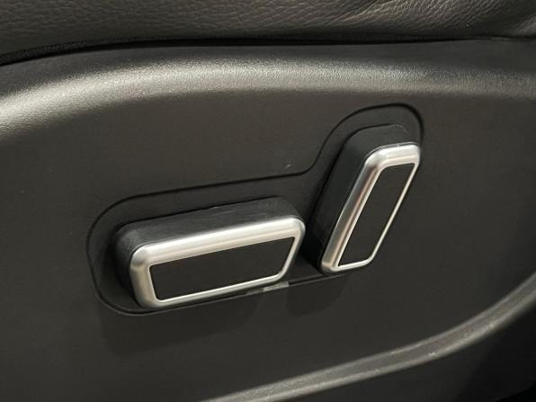 Geely Emgrand X7 I Рестайлинг 2 с пробегом 2019 года, цена 1 465 000 рублей, 49660 км, внедорожник, Автокод Объявления