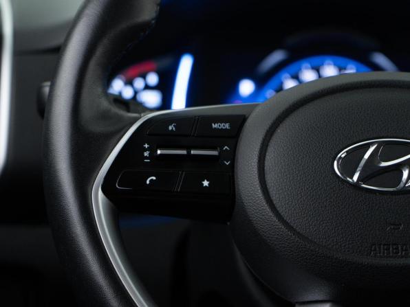Hyundai Creta II с пробегом 2021 года, цена 2 380 077 рублей, 56518 км, внедорожник, Автокод Объявления