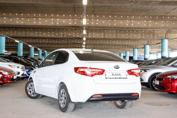 Kia Rio III с пробегом 2013 года, цена 899 000 рублей, 145402 км, седан, Автокод Объявления