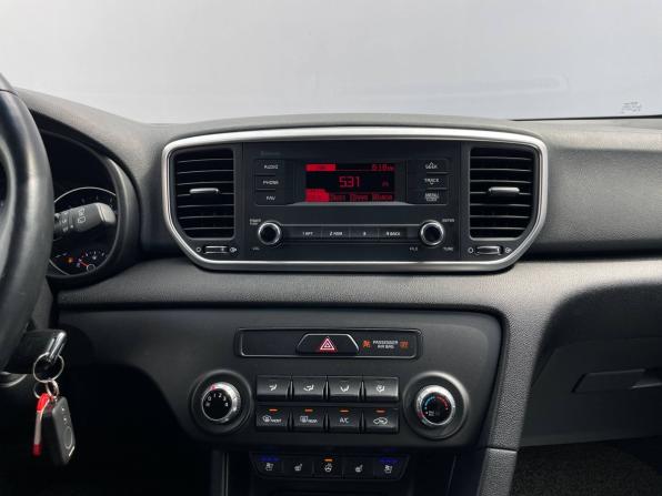 Kia Sportage IV Рестайлинг с пробегом 2019 года, цена 2 545 000 рублей, 41034 км, внедорожник, Автокод Объявления