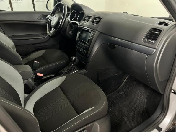 Skoda Yeti I Рестайлинг с пробегом 2015 года, цена 1 140 000 рублей, 241785 км, внедорожник, Автокод Объявления