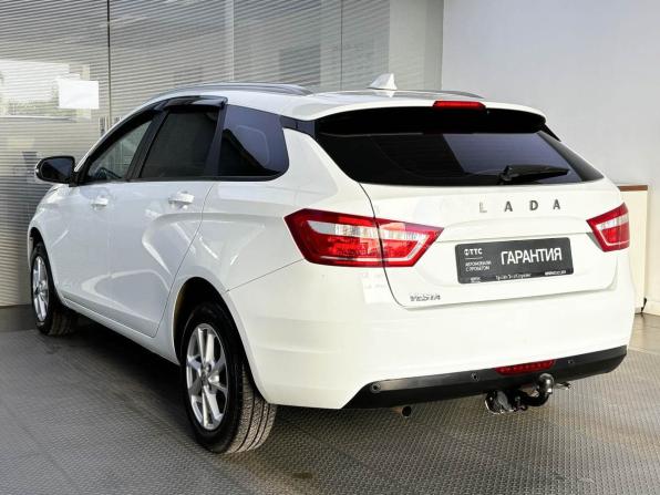 Lada (ВАЗ) Vesta I с пробегом 2021 года, цена 1 170 000 рублей, 76456 км, универсал, Автокод Объявления