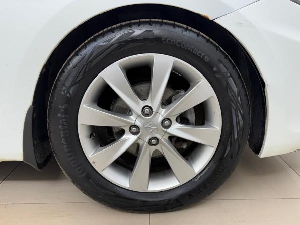 Hyundai Solaris I с пробегом 2012 года, цена 790 000 рублей, 116267 км, хэтчбек, Автокод Объявления