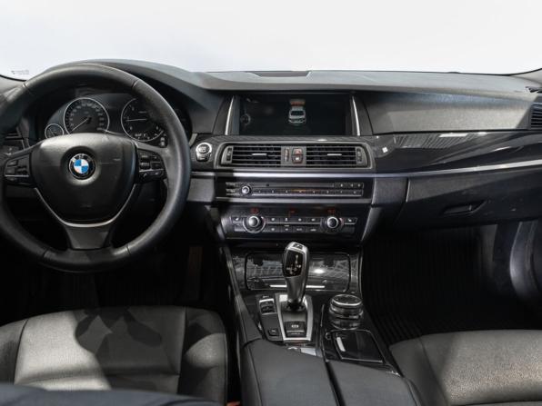 BMW 5 серии VI (F10/F11/F07) с пробегом 2013 года, цена 1 465 000 рублей, 300414 км, седан, Автокод Объявления