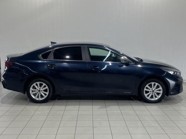 Kia Cerato IV Рестайлинг с пробегом 2021 года, цена 2 095 000 рублей, 78219 км, седан, Автокод Объявления