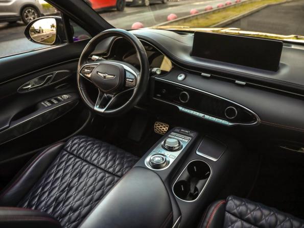 Genesis GV70 I с пробегом 2021 года, цена 4 399 000 рублей, 96393 км, внедорожник, Автокод Объявления