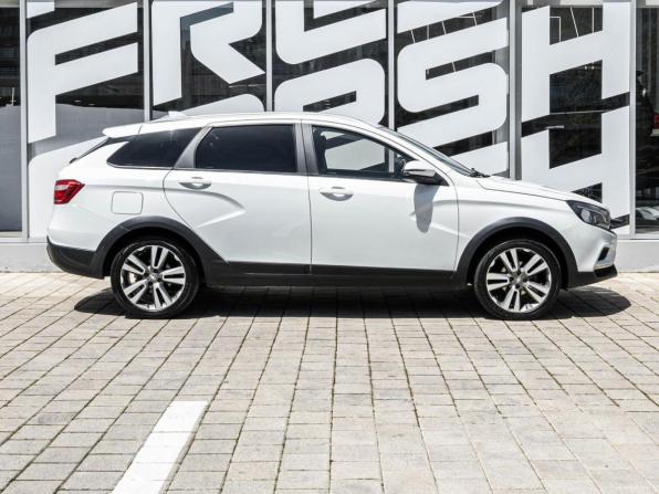 Lada (ВАЗ) Vesta I с пробегом 2021 года, цена 1 375 000 рублей, 107017 км, универсал, Автокод Объявления