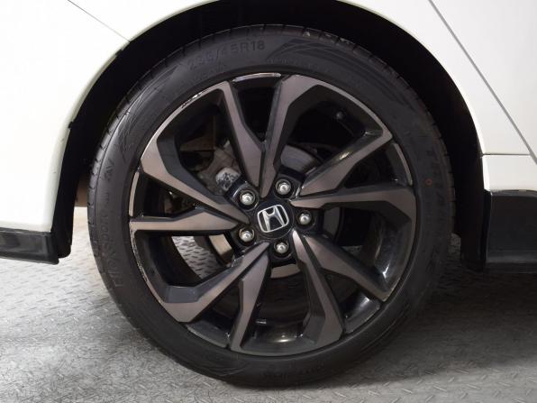 Honda Civic X с пробегом 2018 года, цена 1 799 999 рублей, 97503 км, хэтчбек, Автокод Объявления