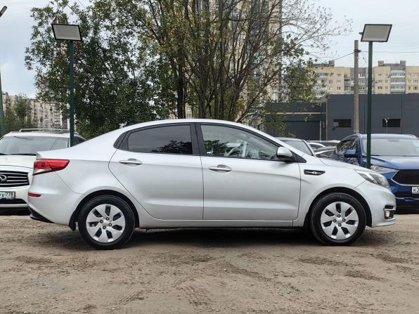 Kia Rio III Рестайлинг с пробегом 2017 года, цена 1 049 000 рублей, 196000 км, седан, Автокод Объявления