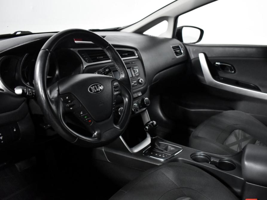 Kia Ceed II Рестайлинг Санкт-Петербург  - изображение 10