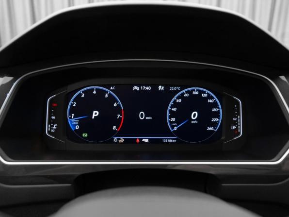 Volkswagen Tiguan II Рестайлинг с пробегом 2022 года, цена 3 050 000 рублей, 133345 км, внедорожник, Автокод Объявления