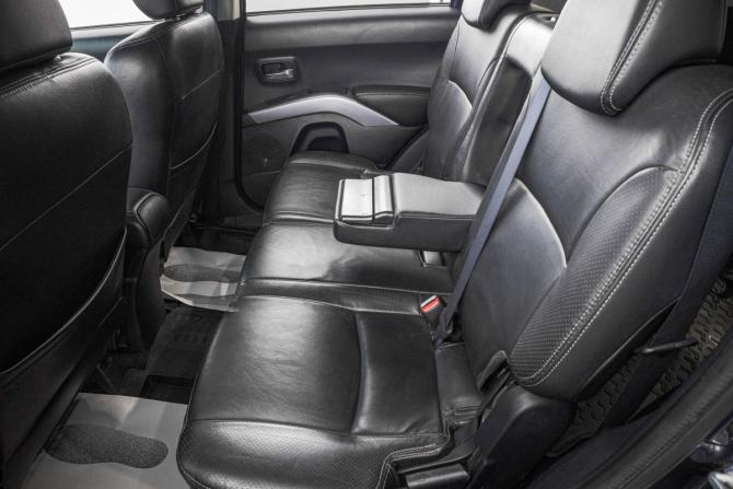 Mitsubishi Outlander II с пробегом 2007 года, цена 1 099 000 рублей, 250000 км, внедорожник, Автокод Объявления