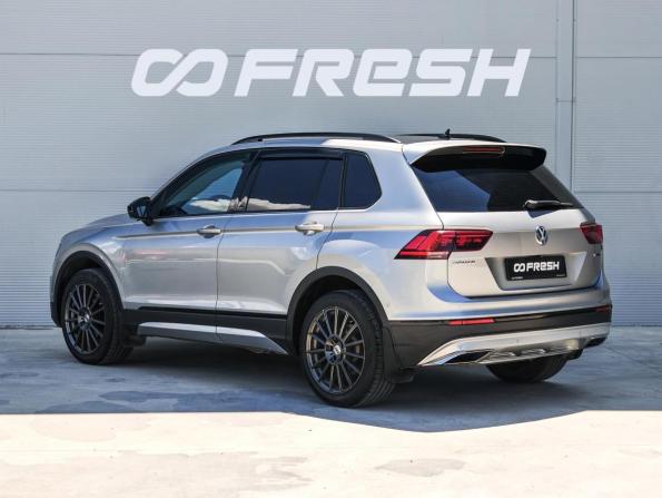 Volkswagen Tiguan II с пробегом 2019 года, цена 2 830 000 рублей, 112605 км, внедорожник, Автокод Объявления