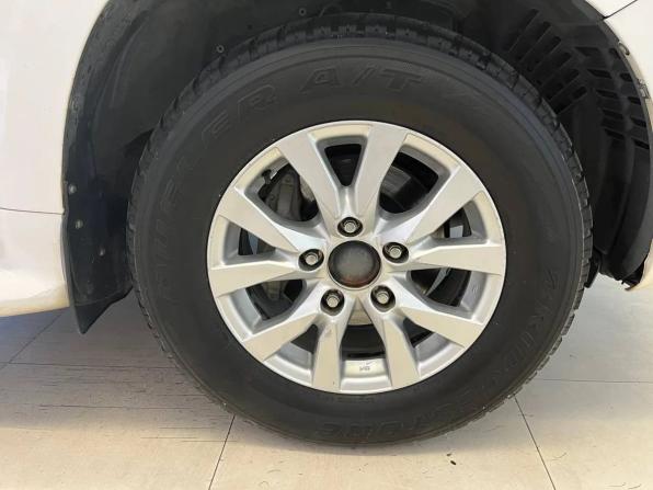 Toyota Land Cruiser 200 Series Рестайлинг 1 с пробегом 2014 года, цена 3 350 000 рублей, 286000 км, внедорожник, Автокод Объявления