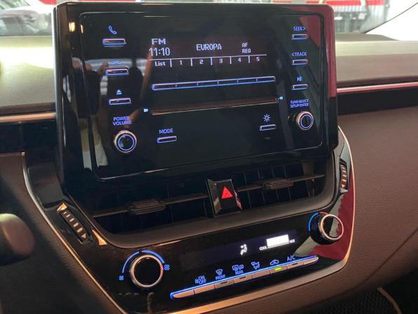 Toyota Corolla XII (E210) с пробегом 2020 года, цена 1 910 000 рублей, 24500 км, седан, Автокод Объявления