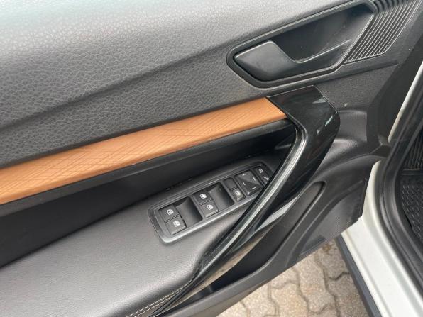 Lada (ВАЗ) Vesta I Рестайлинг (NG) с пробегом 2023 года, цена 1 194 000 рублей, 97814 км, седан, Автокод Объявления