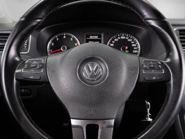 Volkswagen Jetta VI с пробегом 2013 года, цена 879 000 рублей, 213338 км, седан, Автокод Объявления