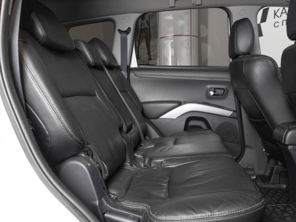 Mitsubishi Outlander II Рестайлинг с пробегом 2012 года, цена 1 003 000 рублей, 314274 км, внедорожник, Автокод Объявления