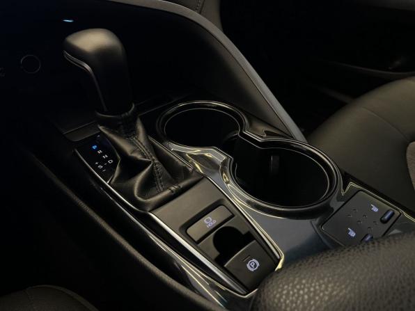 Toyota Camry VIII (XV70) с пробегом 2019 года, цена 2 050 000 рублей, 204583 км, седан, Автокод Объявления