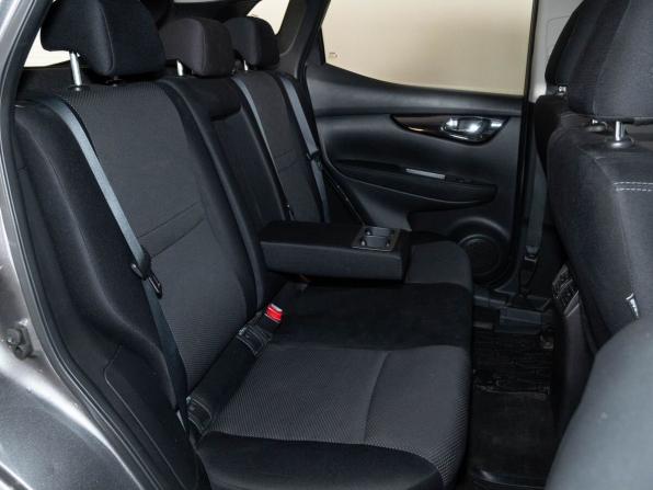 Nissan Qashqai II с пробегом 2018 года, цена 1 750 000 рублей, 97169 км, внедорожник, Автокод Объявления