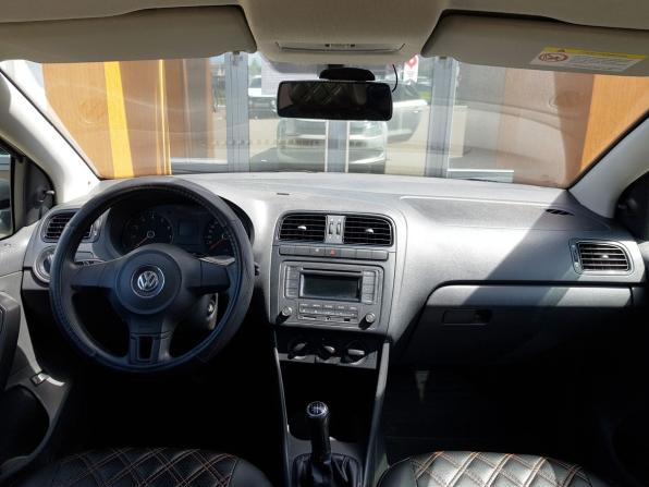 Volkswagen Polo V с пробегом 2010 года, цена 499 000 рублей, 245235 км, седан, Автокод Объявления