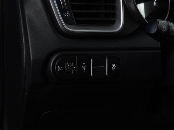 Kia Ceed III с пробегом 2019 года, цена 1 749 444 рубля, 93871 км, хэтчбек, Автокод Объявления