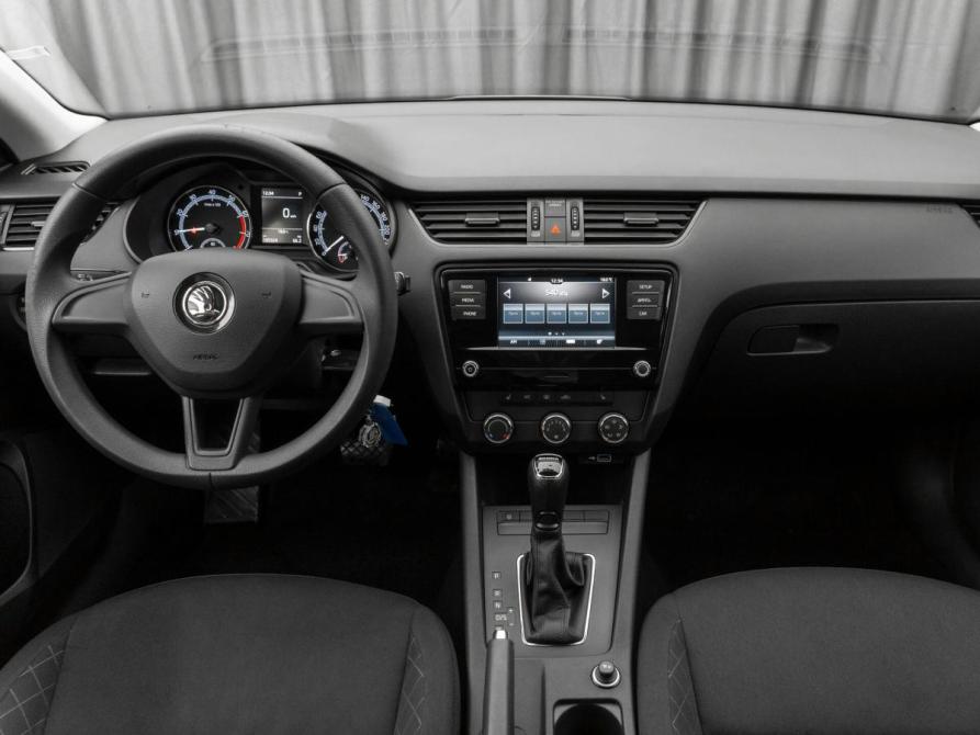 Skoda Octavia III (A7) Рестайлинг Москва  - изображение 8