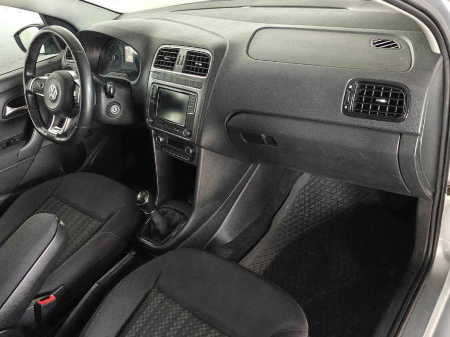 Volkswagen Polo V Рестайлинг Москва  - изображение 9